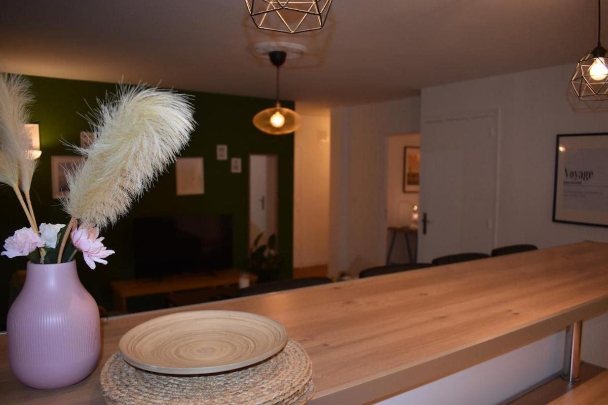 Appartement Lumineux 3 Chambres - Villeurbanne Gratte Ciel Eksteriør bilde