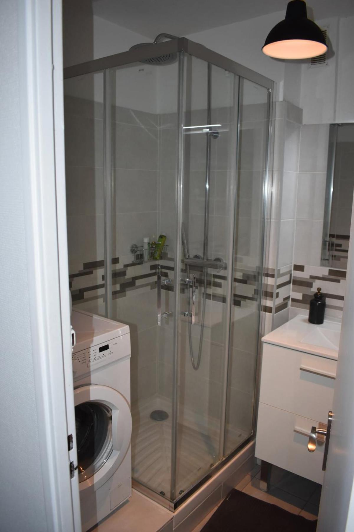 Appartement Lumineux 3 Chambres - Villeurbanne Gratte Ciel Eksteriør bilde