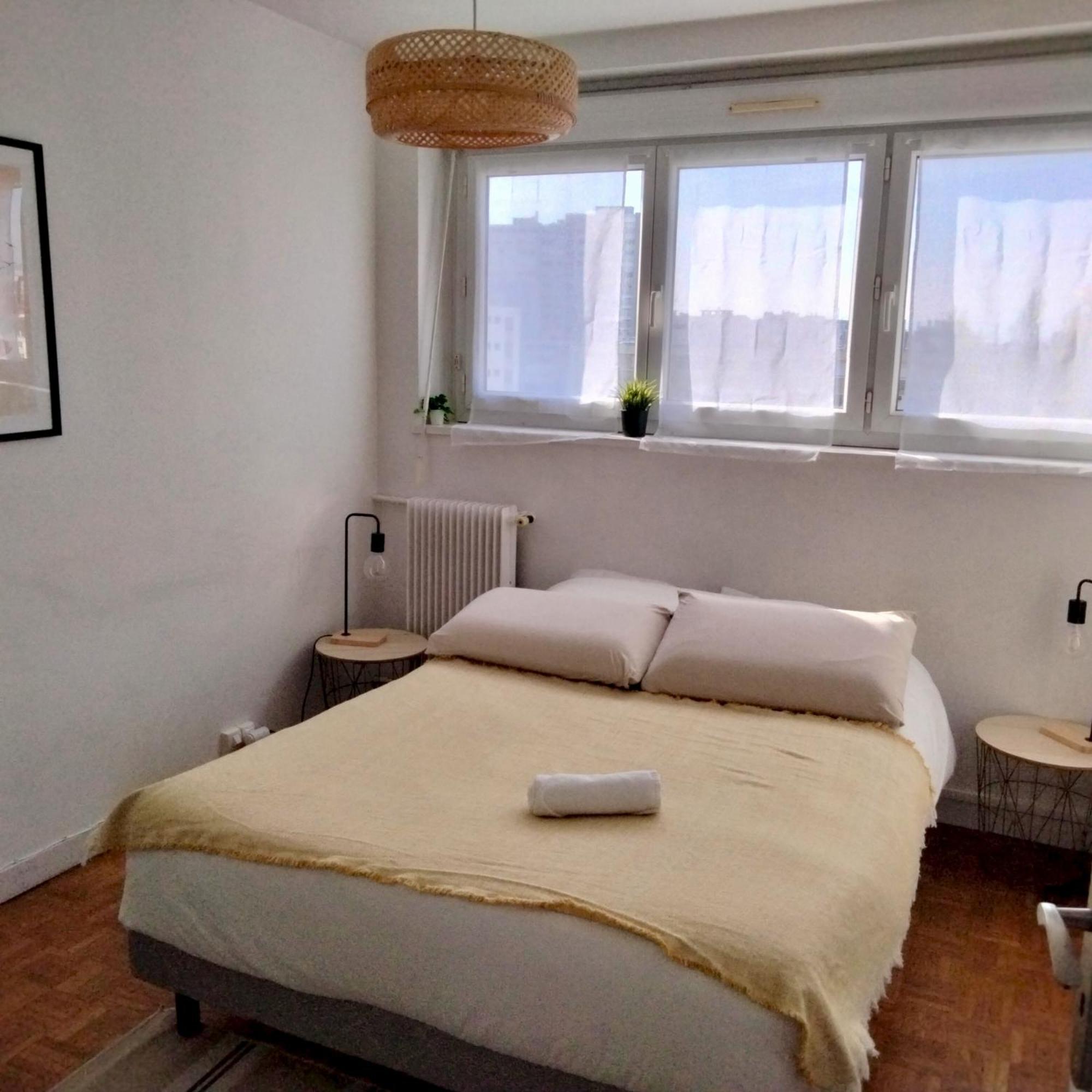 Appartement Lumineux 3 Chambres - Villeurbanne Gratte Ciel Eksteriør bilde
